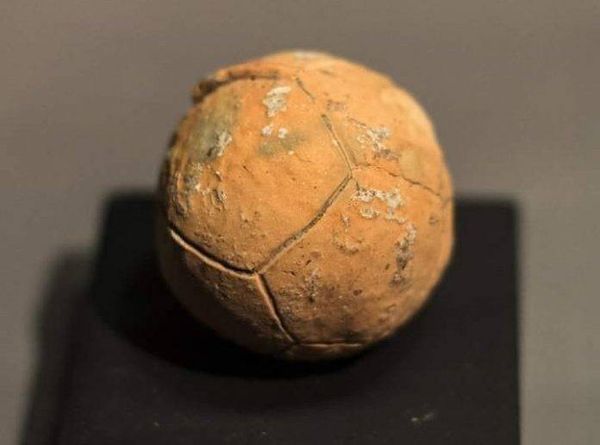 oldest soccerball in the world found in greece.jpg