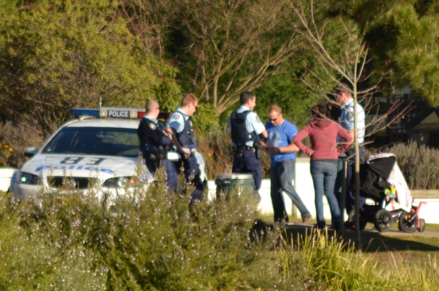 Goulburn Police LAC Bowral Police enjoy a good bludge with friends at Lake Alexander in Mittagong.jpg